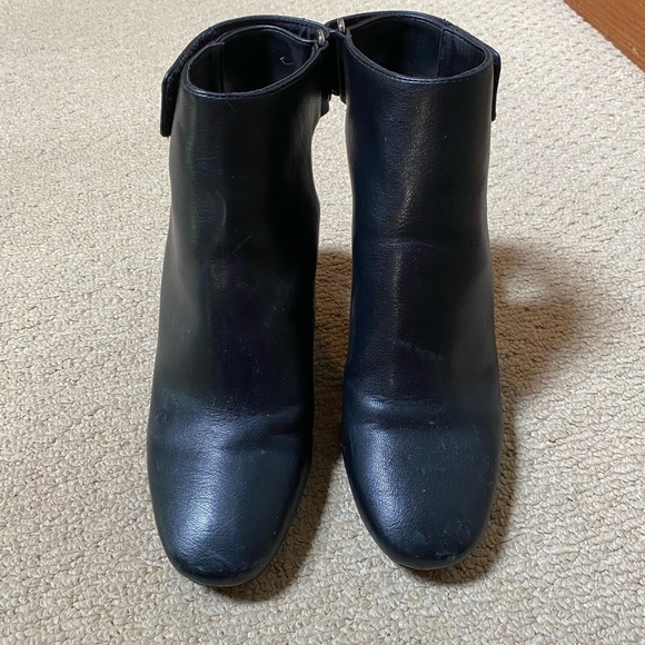 H&M cutout booties - Picture 2 of 6